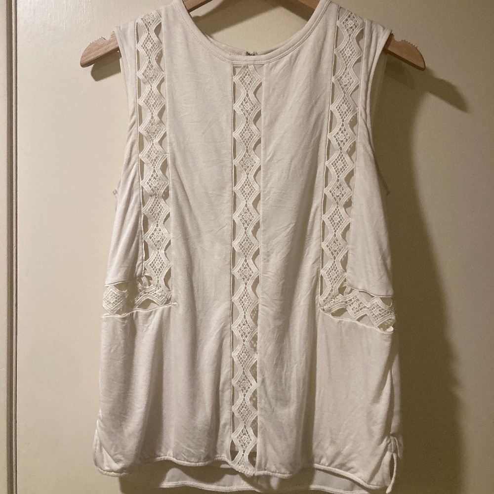 Ann Taylor blouse - sleeveless, white, tank top